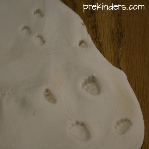 animal tracks play dough