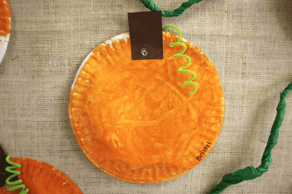 Paper Plate Pumpkin 