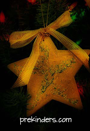 Star Christmas Ornament for Kids to Make