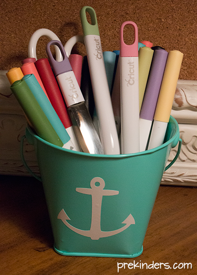 Anchor Bucket made with #cricut