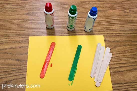 Teacher Tip: how to dye craft sticks