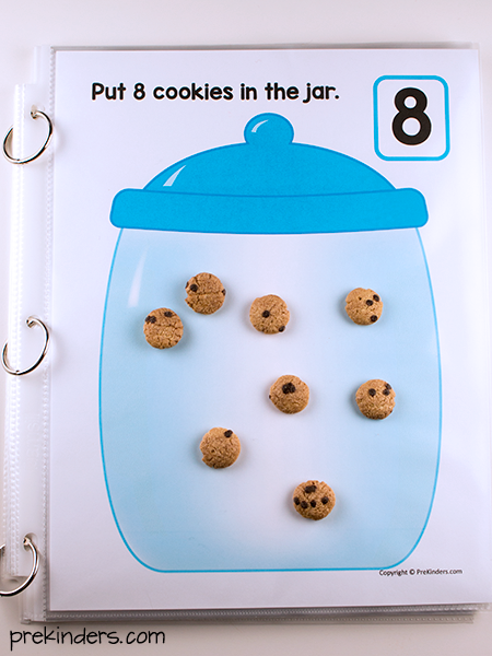 Cookie Jar Counting Mat with Cookie Crunch Cereal