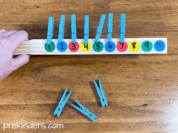 Clip Counting with 1:1 Correspondence in Preschool